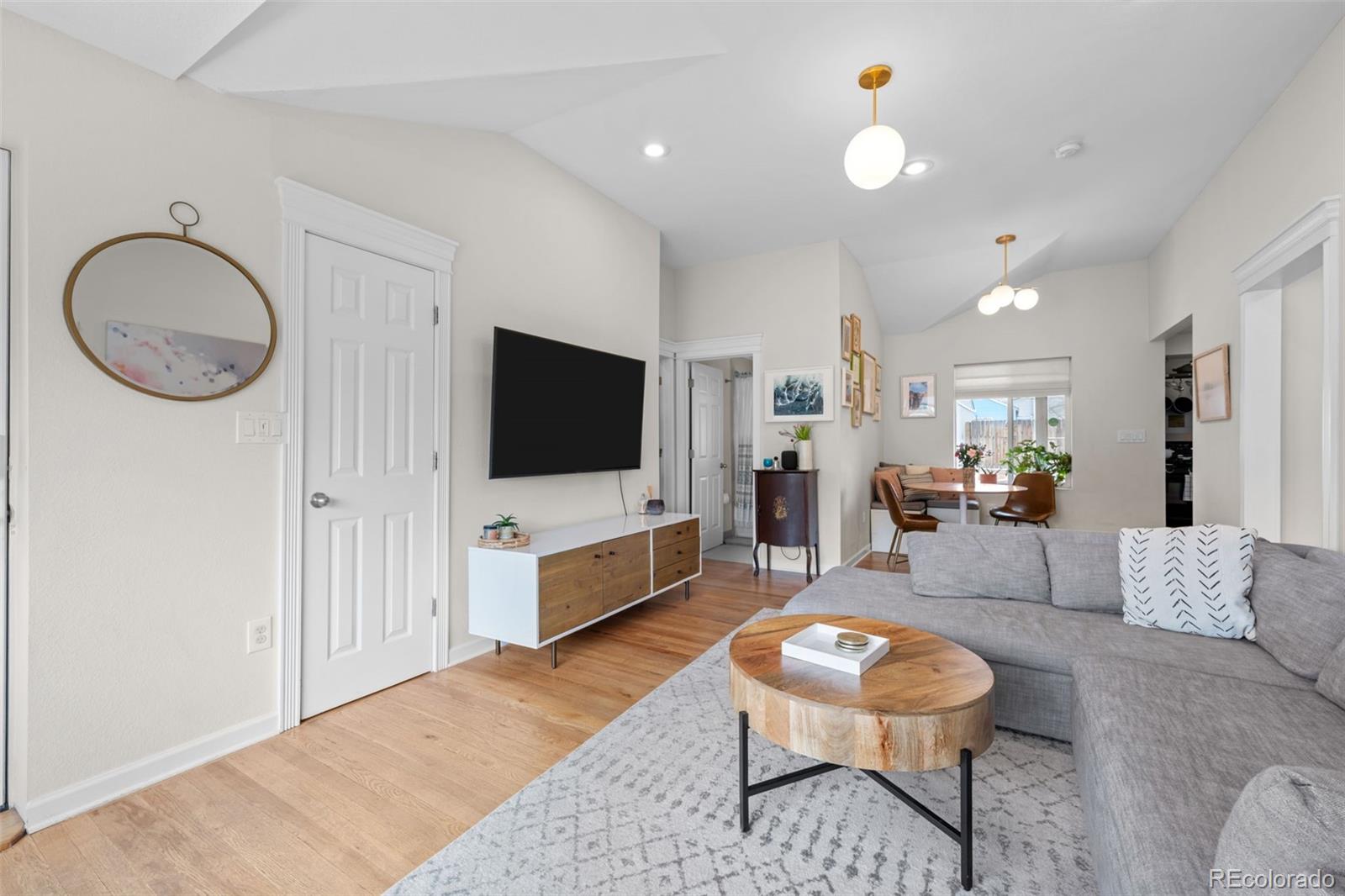 MLS Image #11 for 2649 n cook street,denver, Colorado
