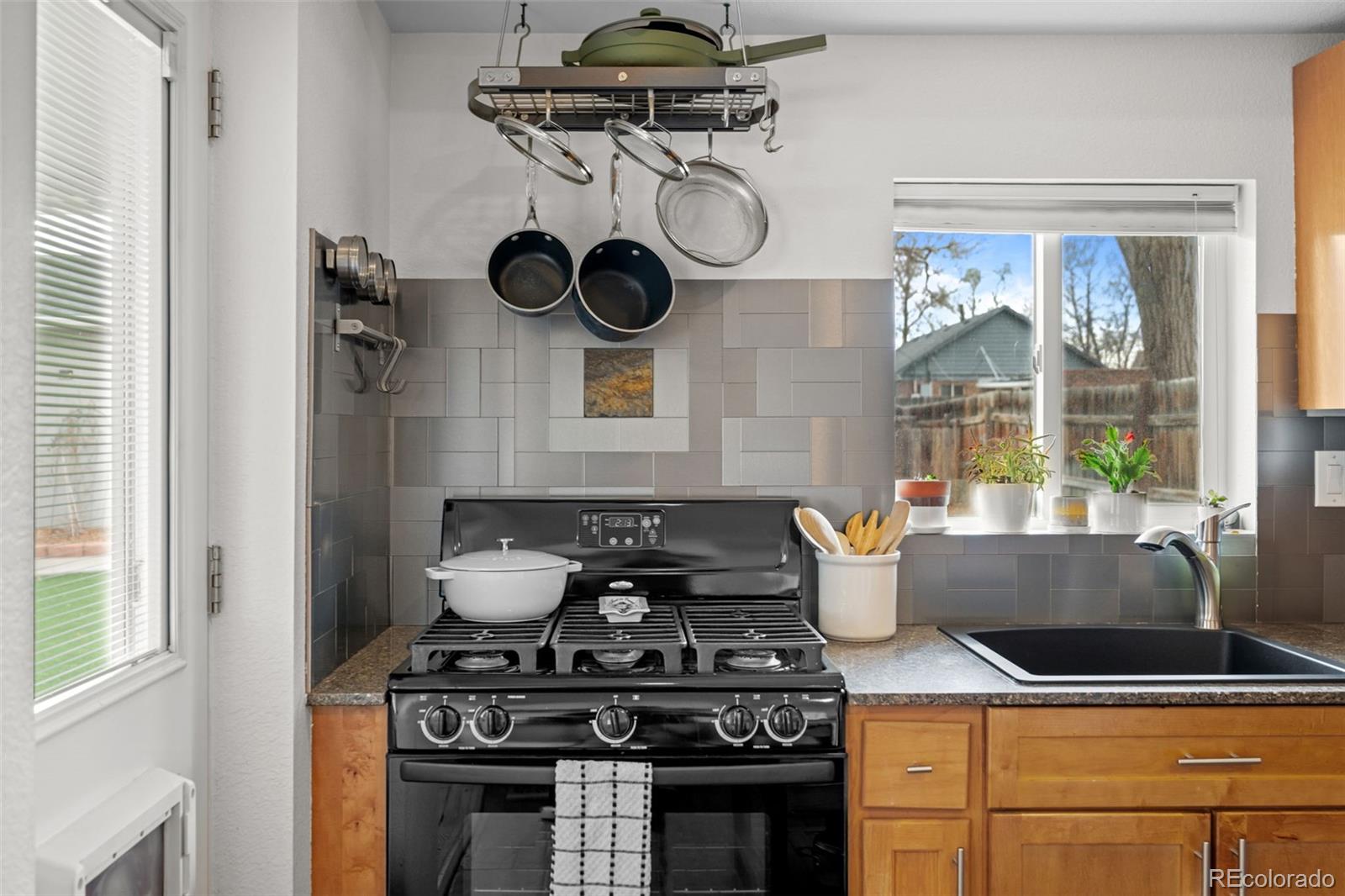 MLS Image #16 for 2649 n cook street,denver, Colorado