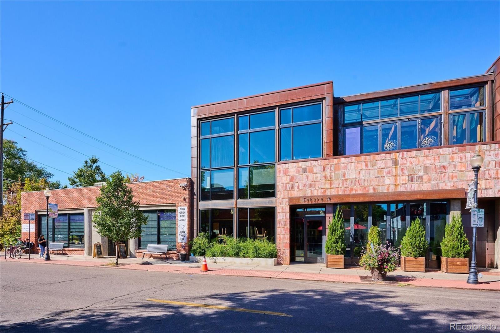 MLS Image #31 for 1958 s pearl street,denver, Colorado