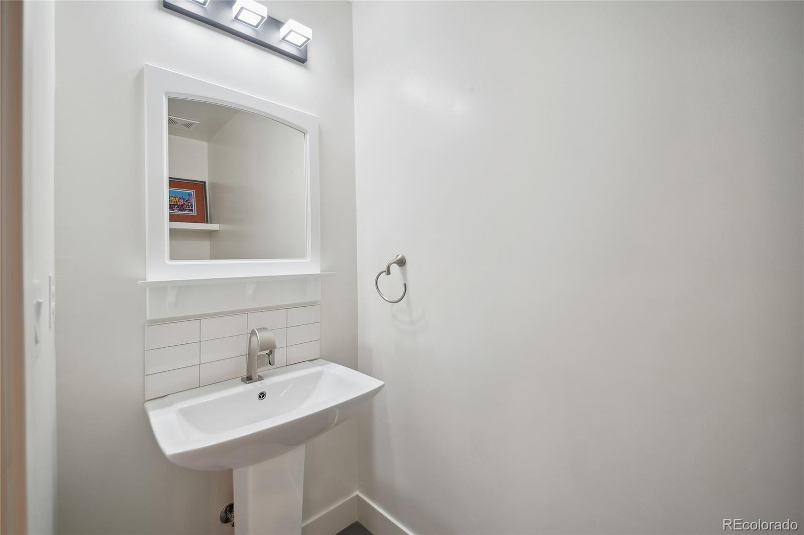 MLS Image #12 for 1016 s cook street,denver, Colorado