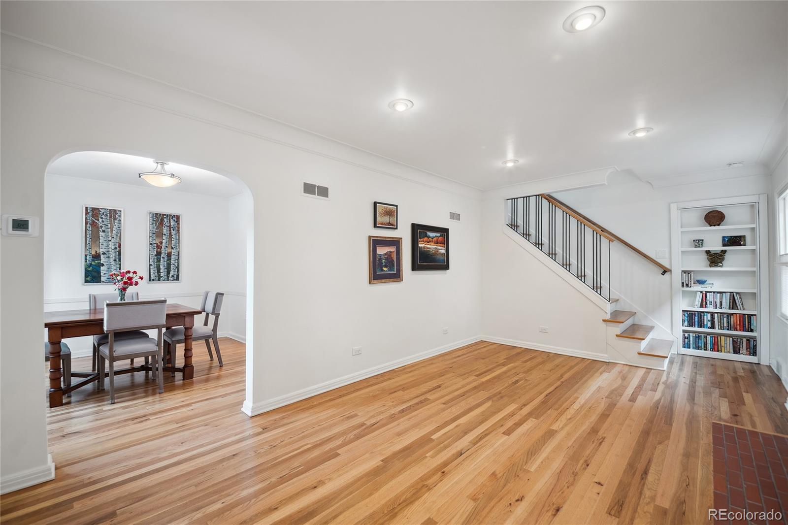 MLS Image #16 for 1016 s cook street,denver, Colorado