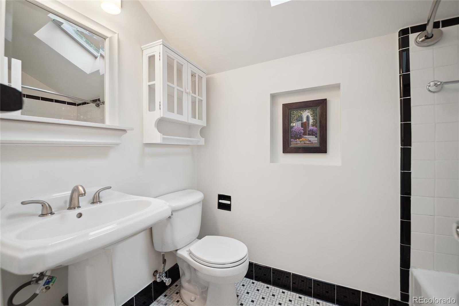 MLS Image #19 for 1016 s cook street,denver, Colorado