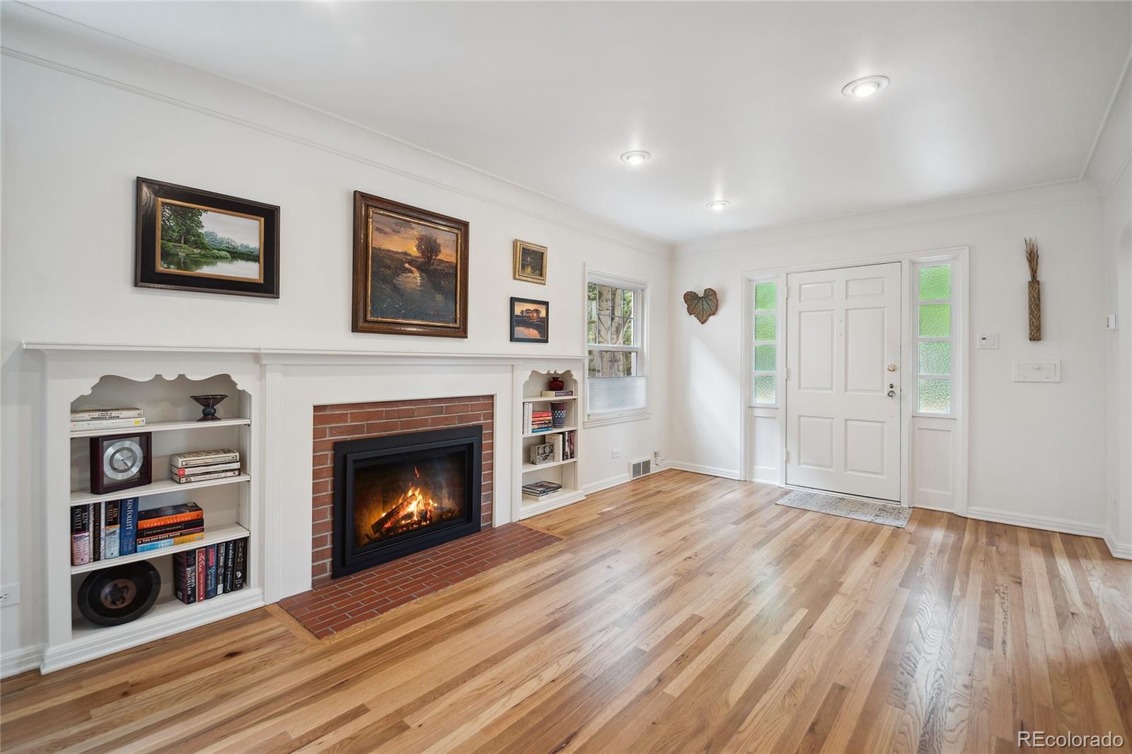 MLS Image #5 for 1016 s cook street,denver, Colorado