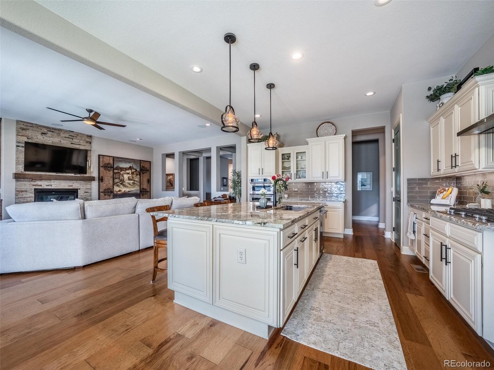 MLS Image #14 for 8463 s quemoy court,aurora, Colorado