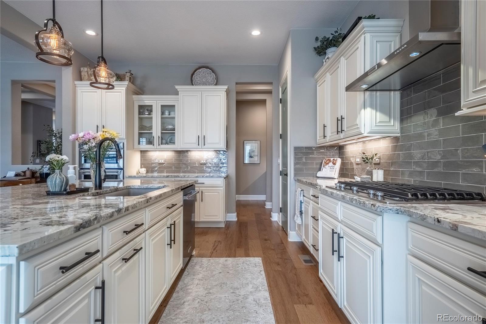 MLS Image #15 for 8463 s quemoy court,aurora, Colorado