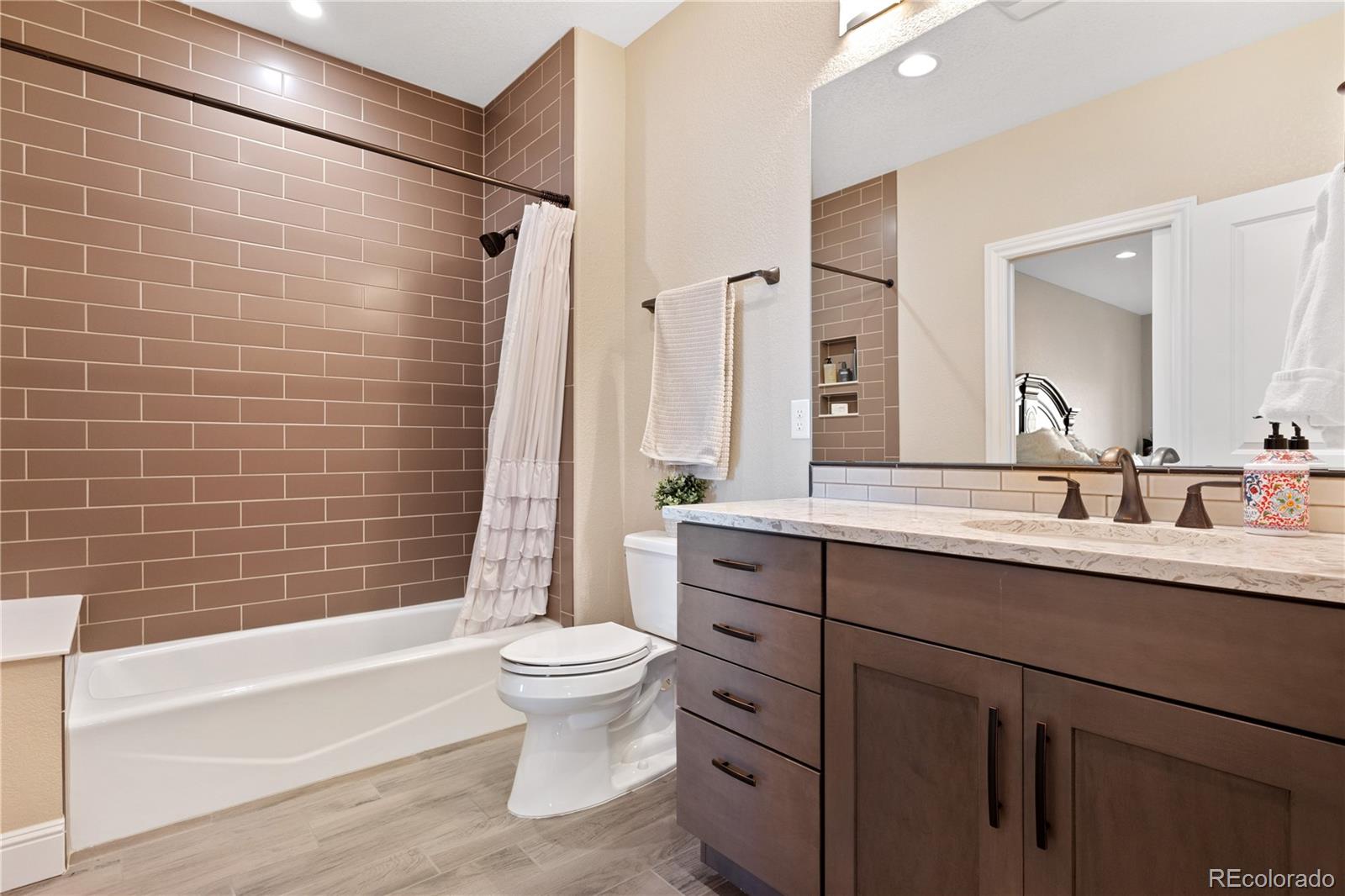 MLS Image #29 for 15655  deer mountain circle,broomfield, Colorado