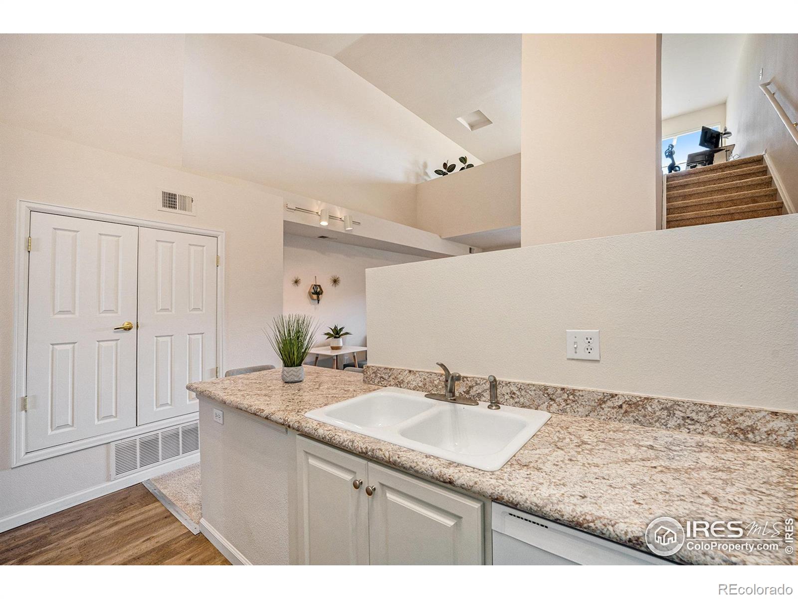 MLS Image #9 for 3235 s walden court e,aurora, Colorado