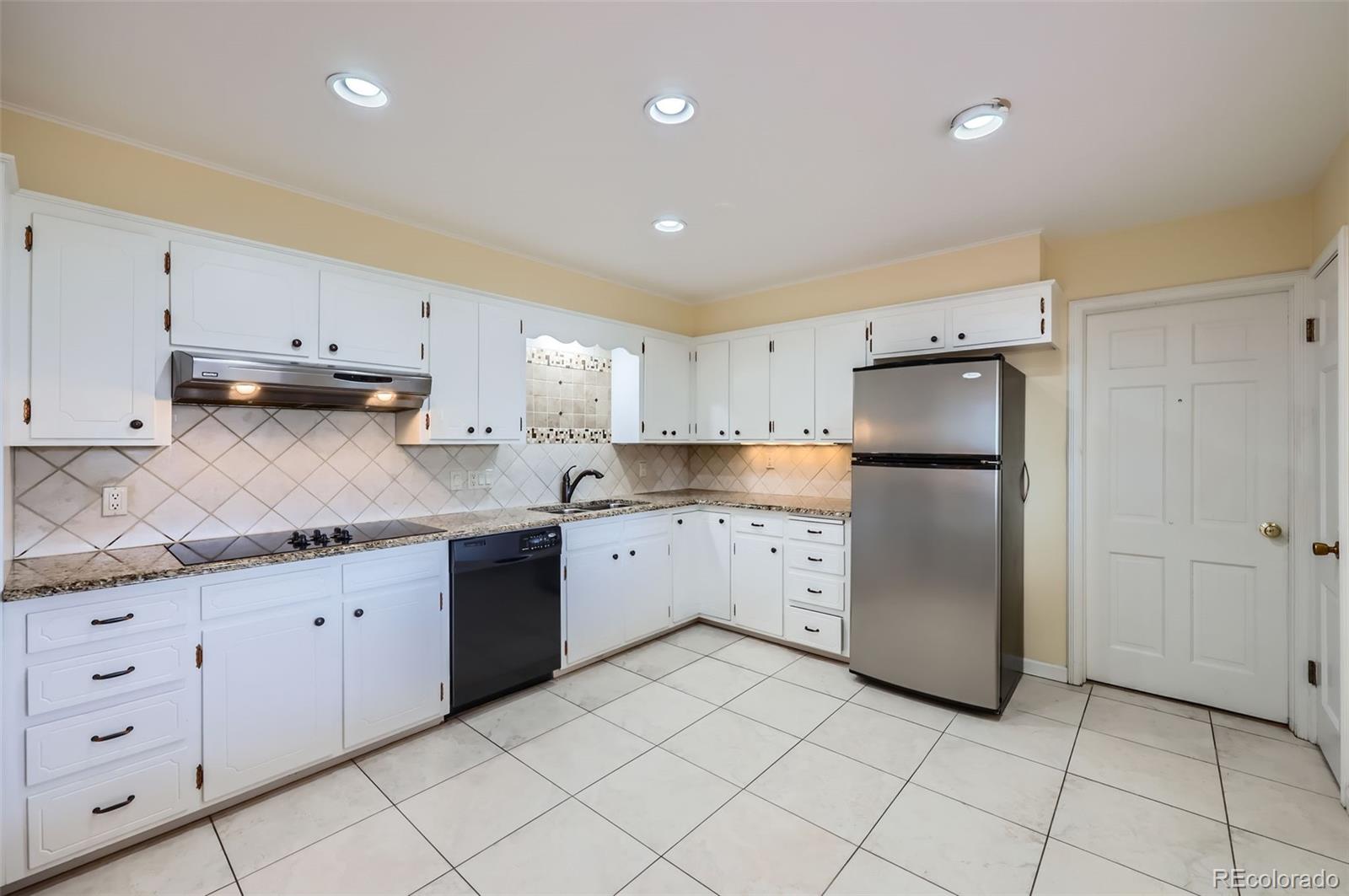 MLS Image #7 for 2414  parkview boulevard,colorado springs, Colorado
