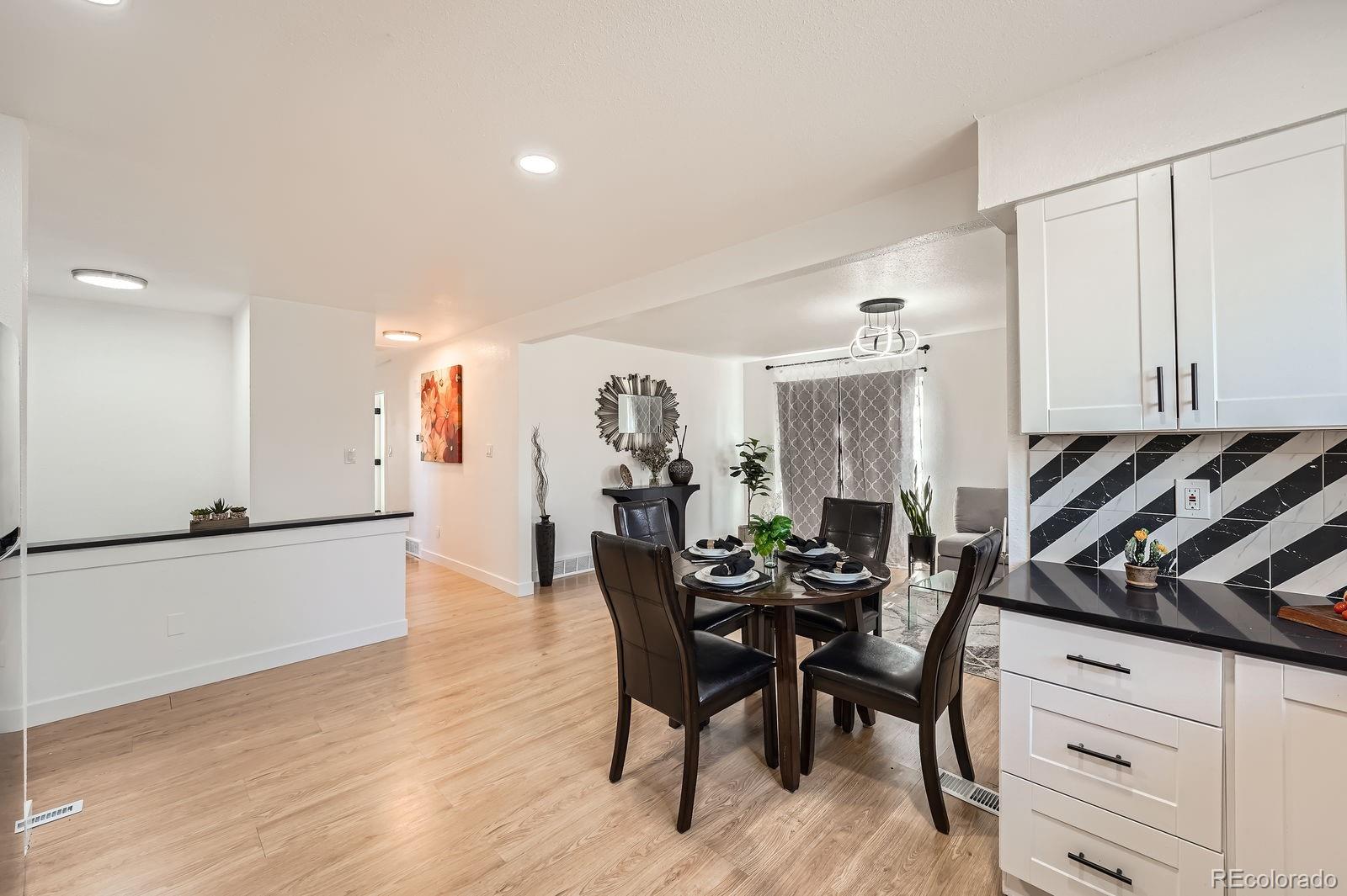 MLS Image #8 for 1120  norfolk street,aurora, Colorado