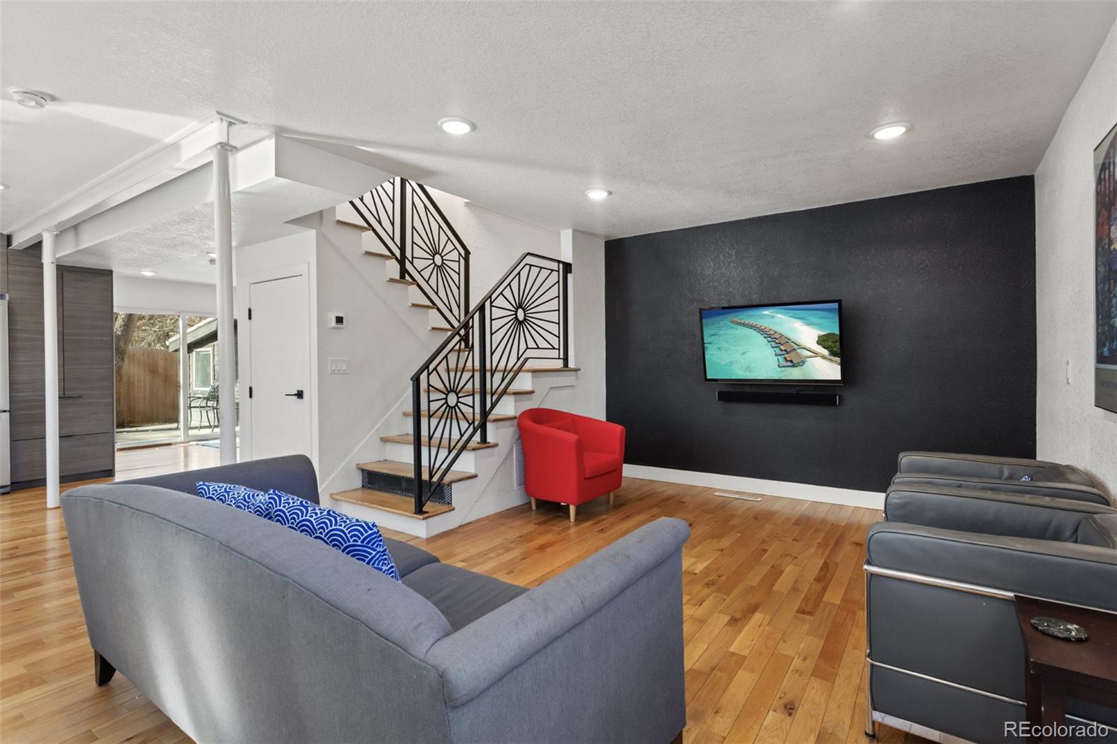 MLS Image #5 for 1345 s ivy way,denver, Colorado