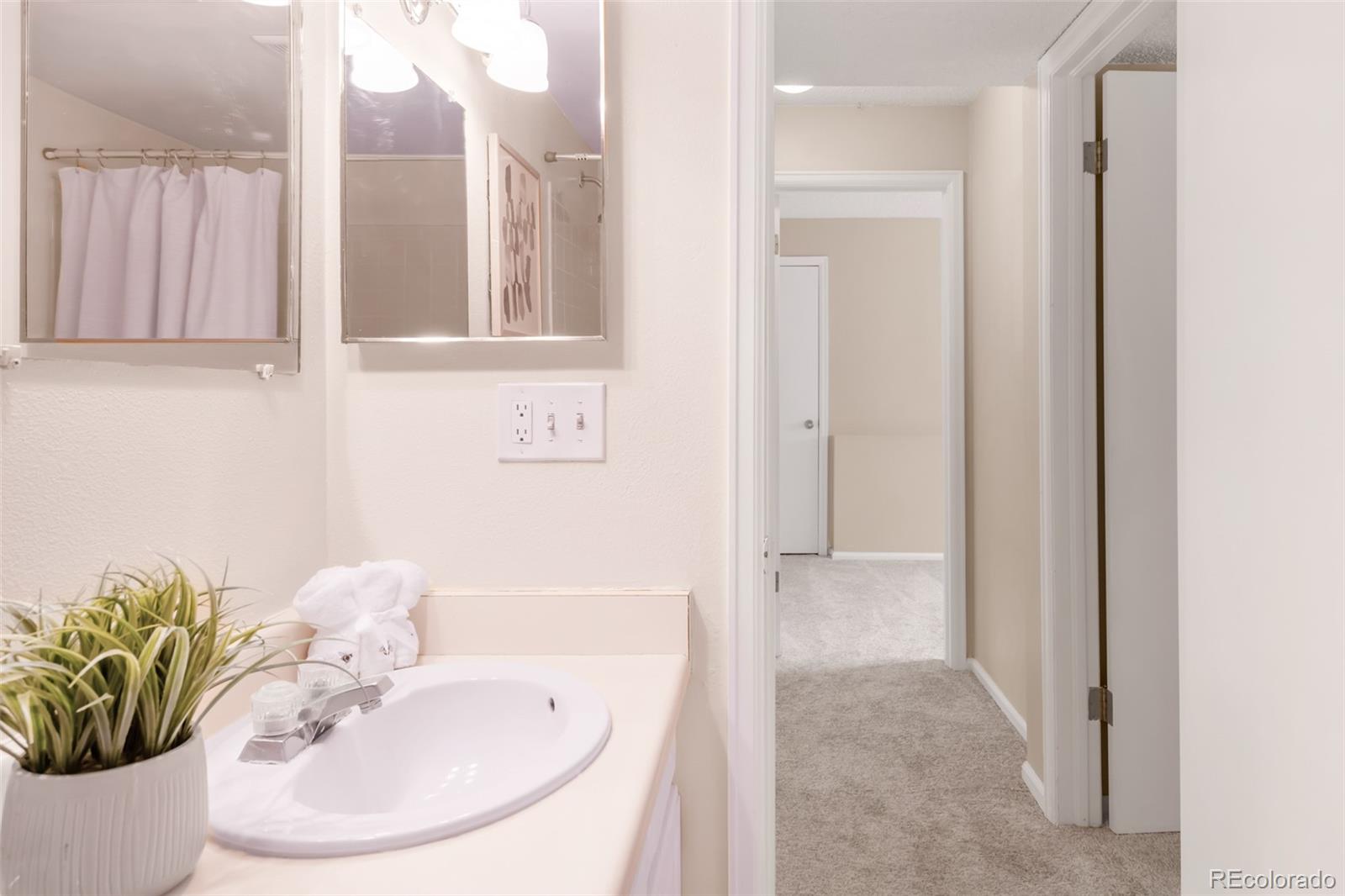 MLS Image #28 for 3539 s rifle street,aurora, Colorado