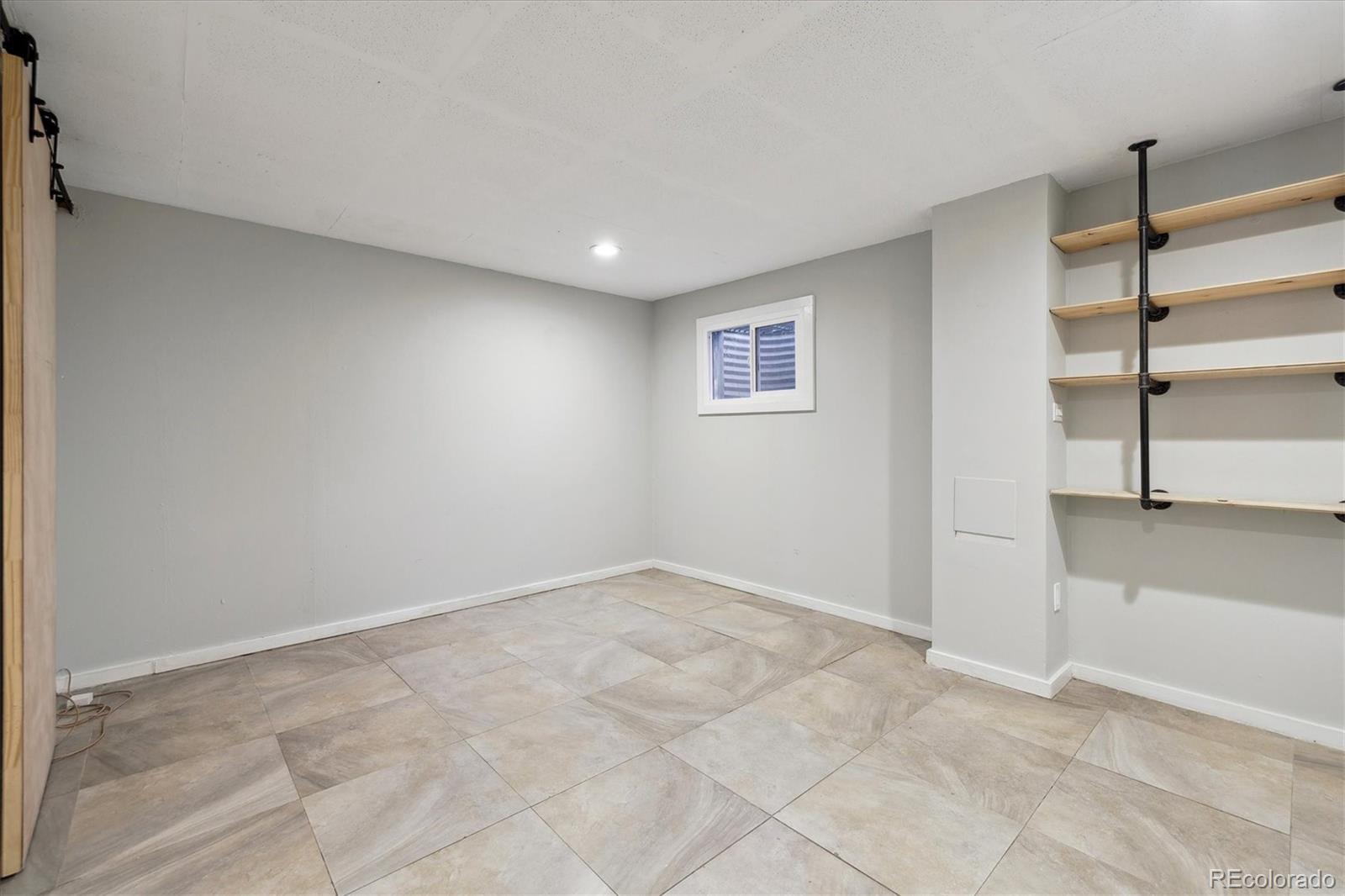 MLS Image #15 for 1811 s quebec way 60,denver, Colorado