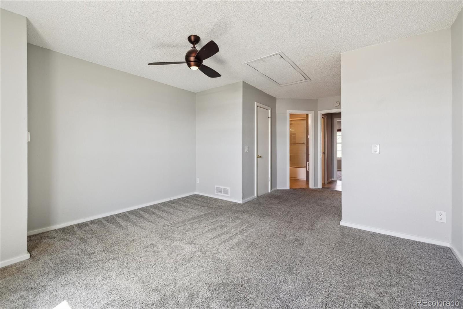MLS Image #9 for 1811 s quebec way 60,denver, Colorado