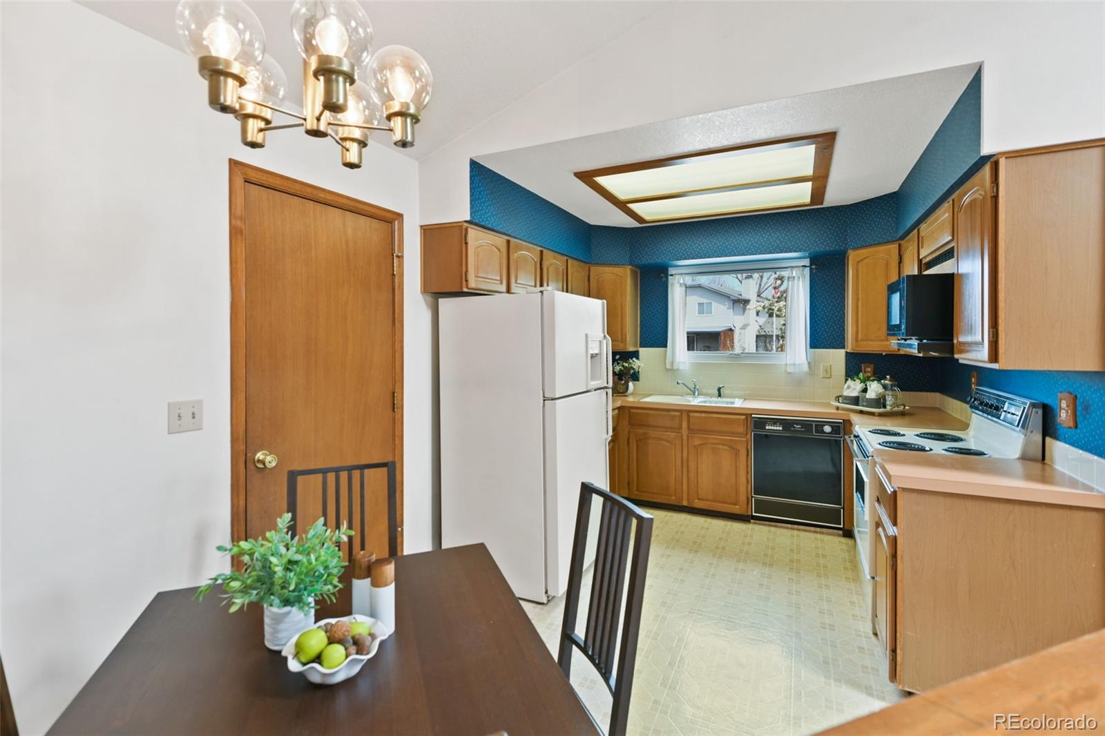 MLS Image #6 for 13806 w 66th drive,arvada, Colorado