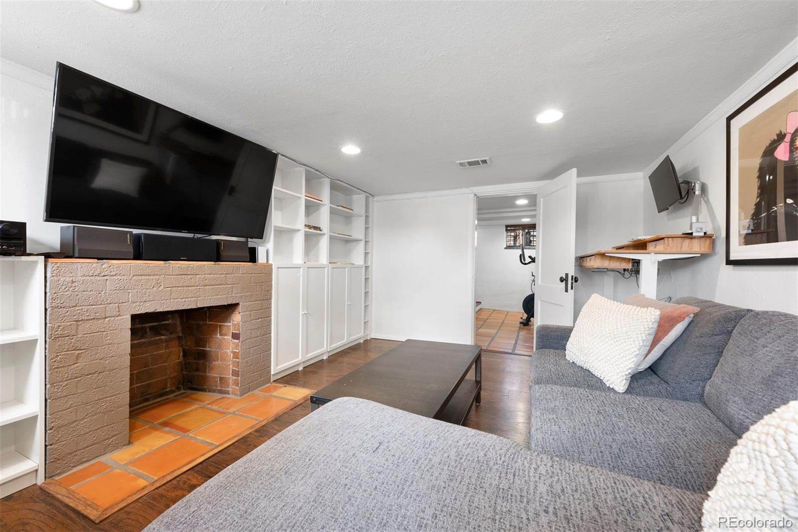 MLS Image #21 for 3319 e 27th avenue,denver, Colorado