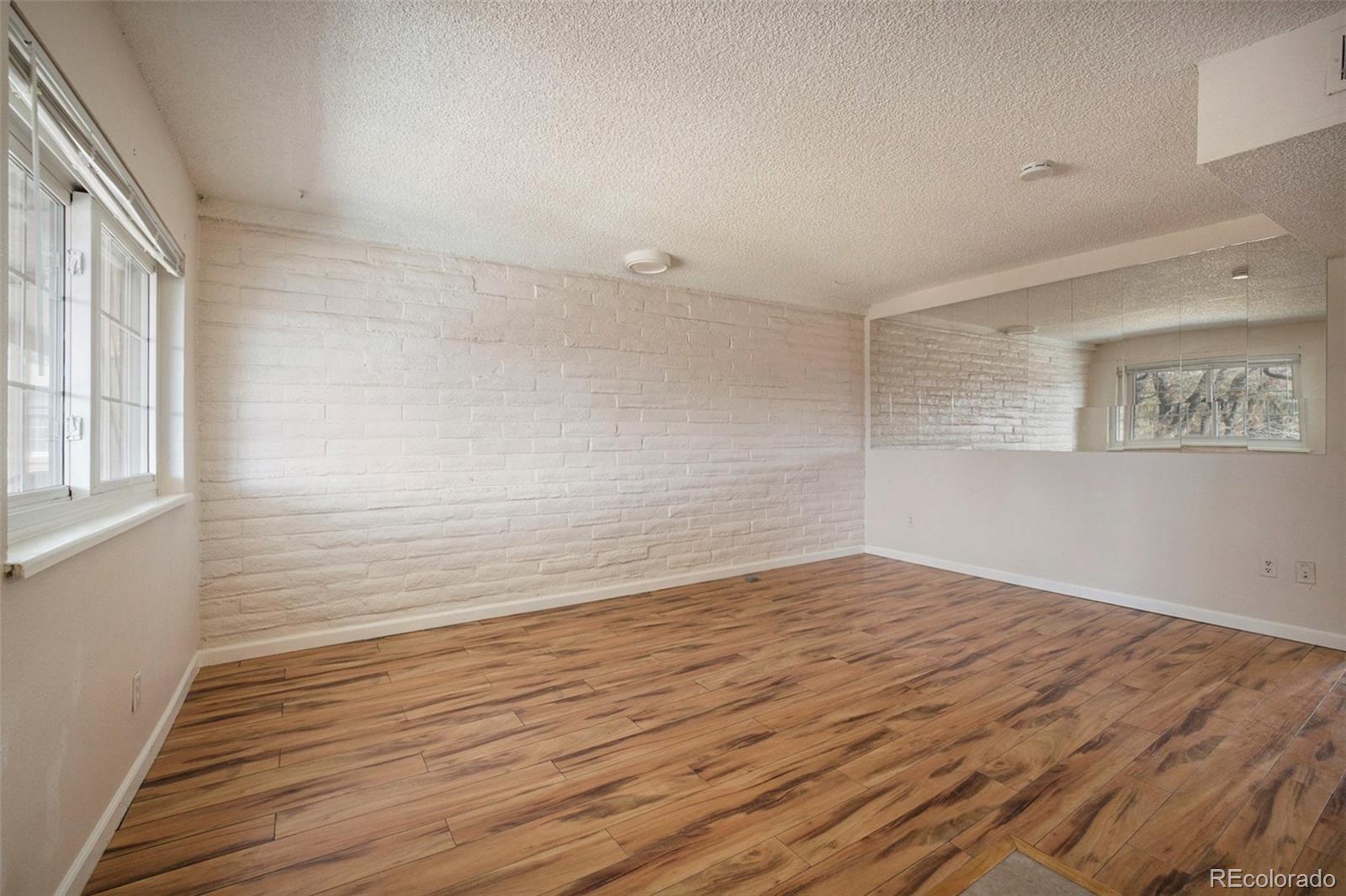 MLS Image #4 for 6800 e tennessee avenue,denver, Colorado