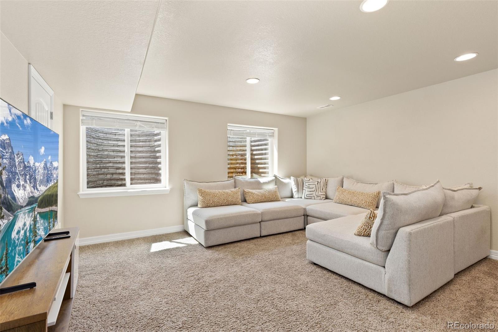 MLS Image #28 for 6739  blue spruce street,frederick, Colorado