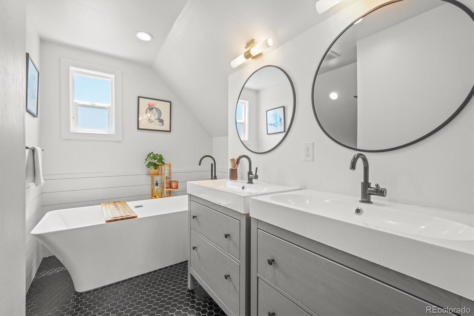 MLS Image #17 for 3317 w 37th avenue,denver, Colorado