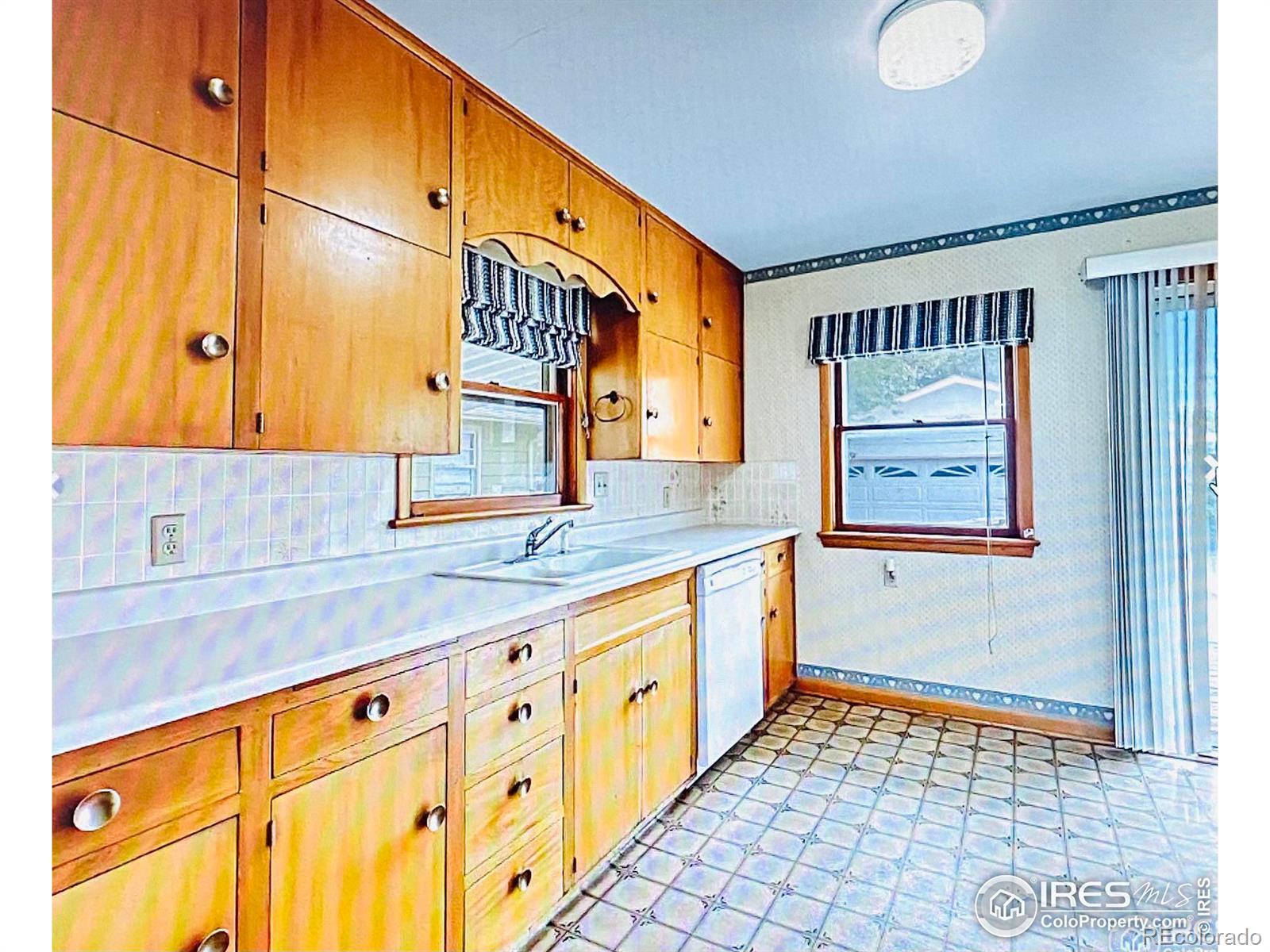 MLS Image #4 for 519  fairhurst street,sterling, Colorado