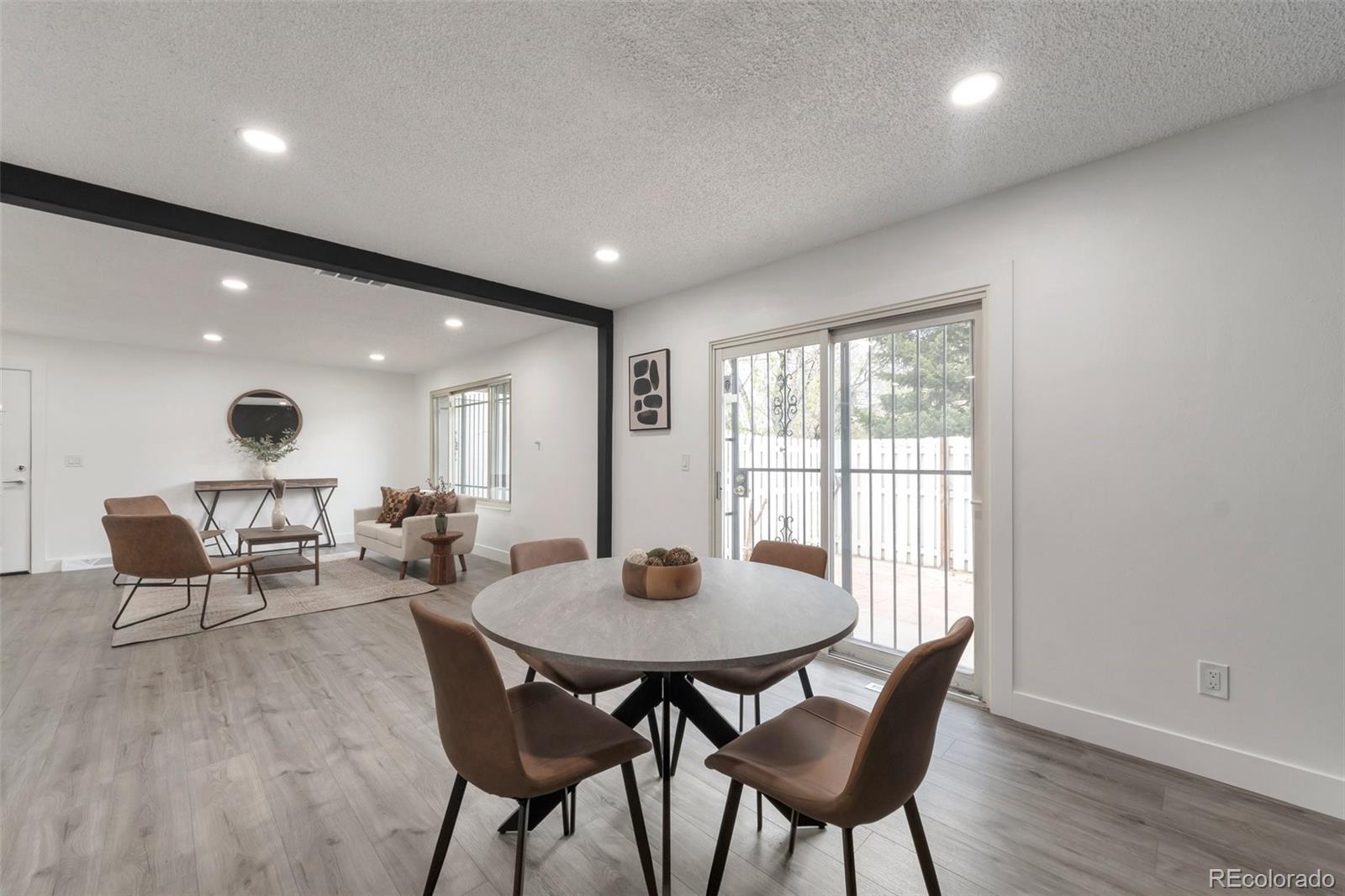 MLS Image #3 for 1326  sable boulevard,aurora, Colorado