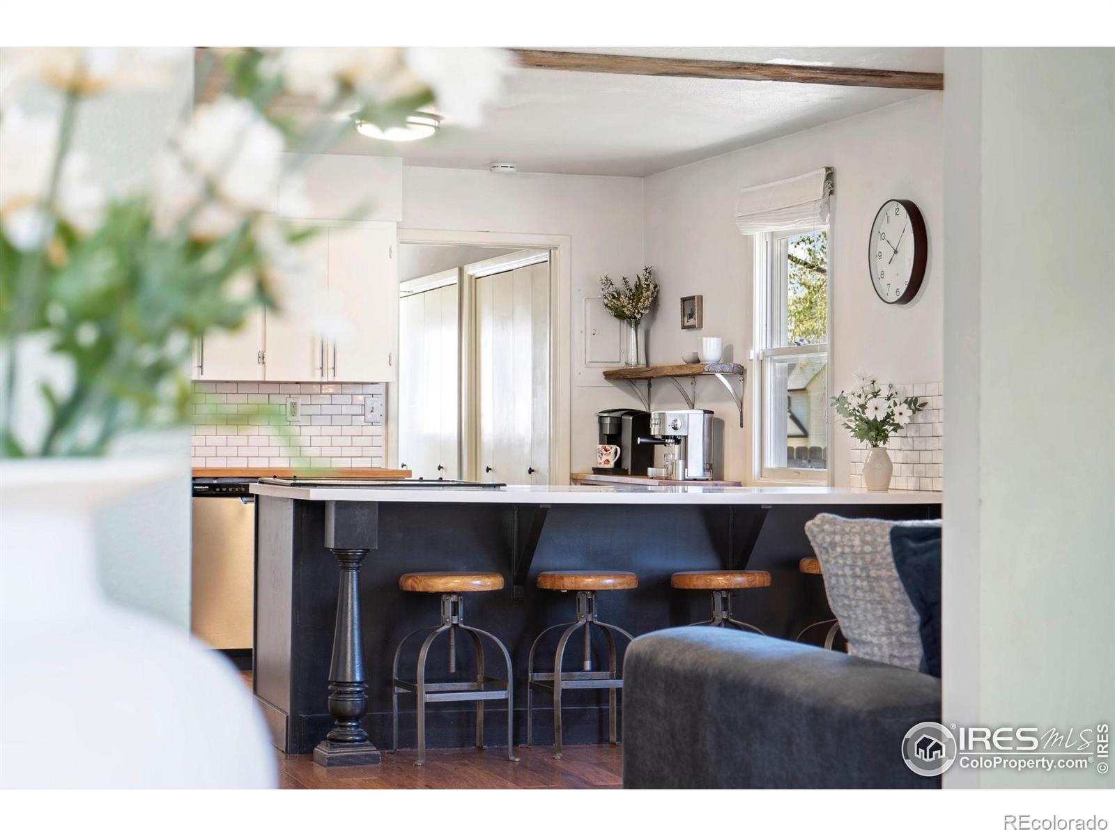 MLS Image #2 for 504 e 10th street,loveland, Colorado