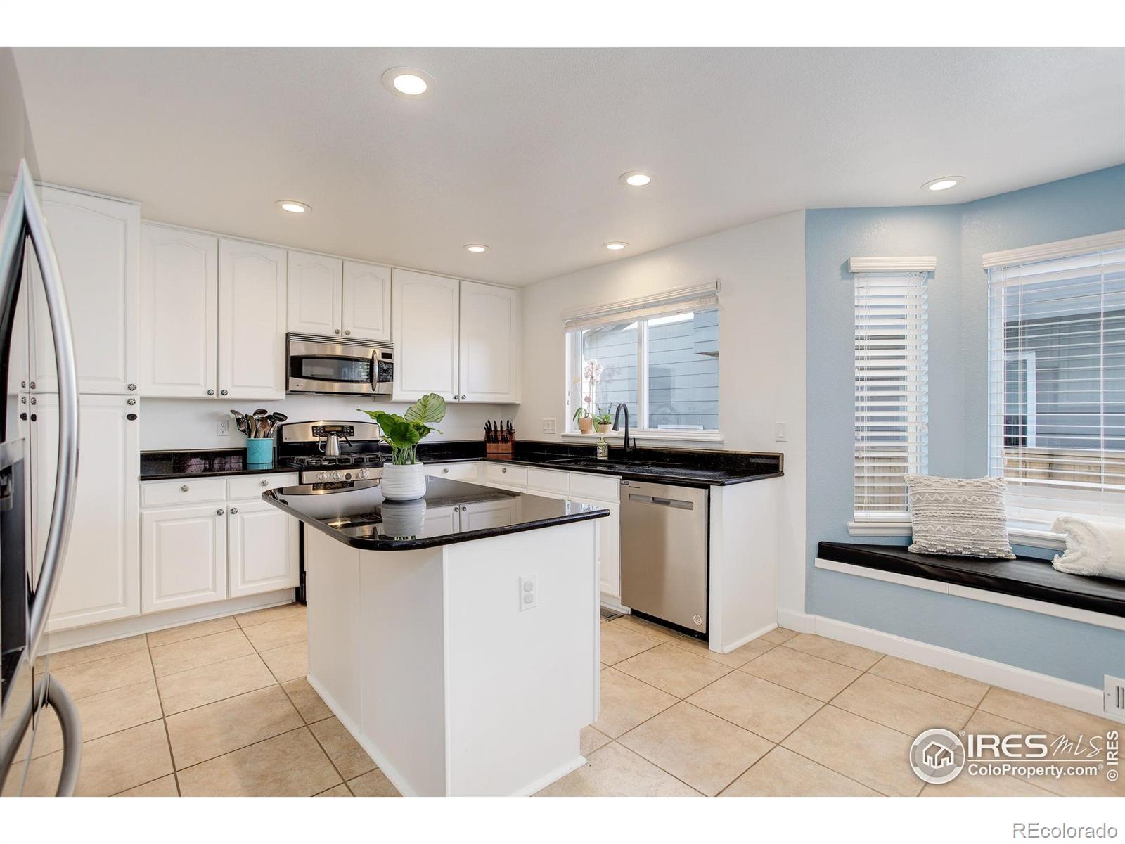 MLS Image #7 for 10081  blackbird circle,highlands ranch, Colorado