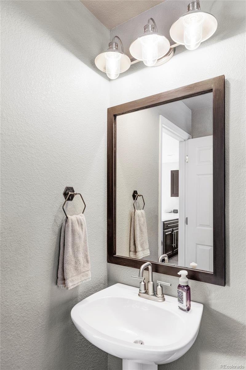 MLS Image #8 for 4128 s riviera street,aurora, Colorado
