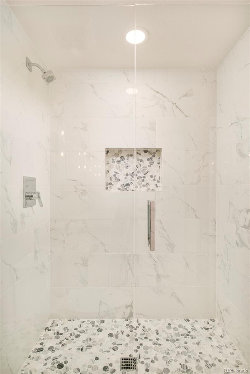 MLS Image #38 for 350  adams street,denver, Colorado
