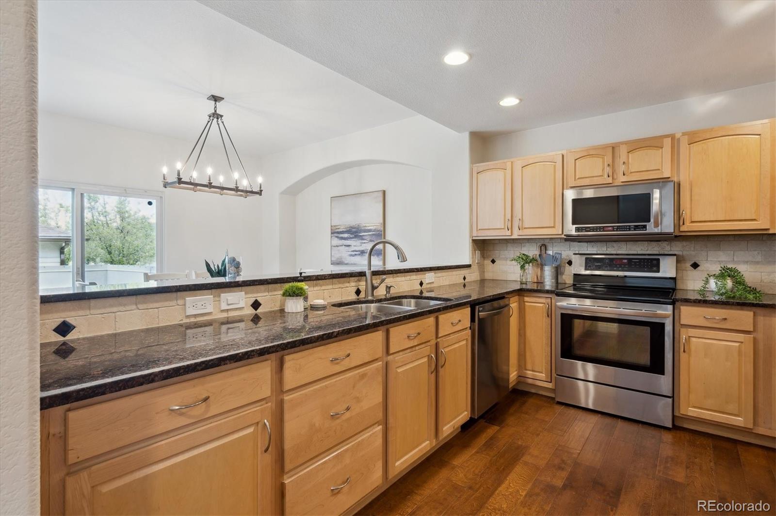 MLS Image #2 for 6687 s forest way e,centennial, Colorado