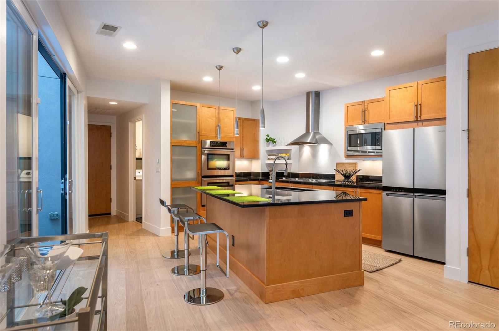 MLS Image #18 for 8071 e 29th avenue,denver, Colorado