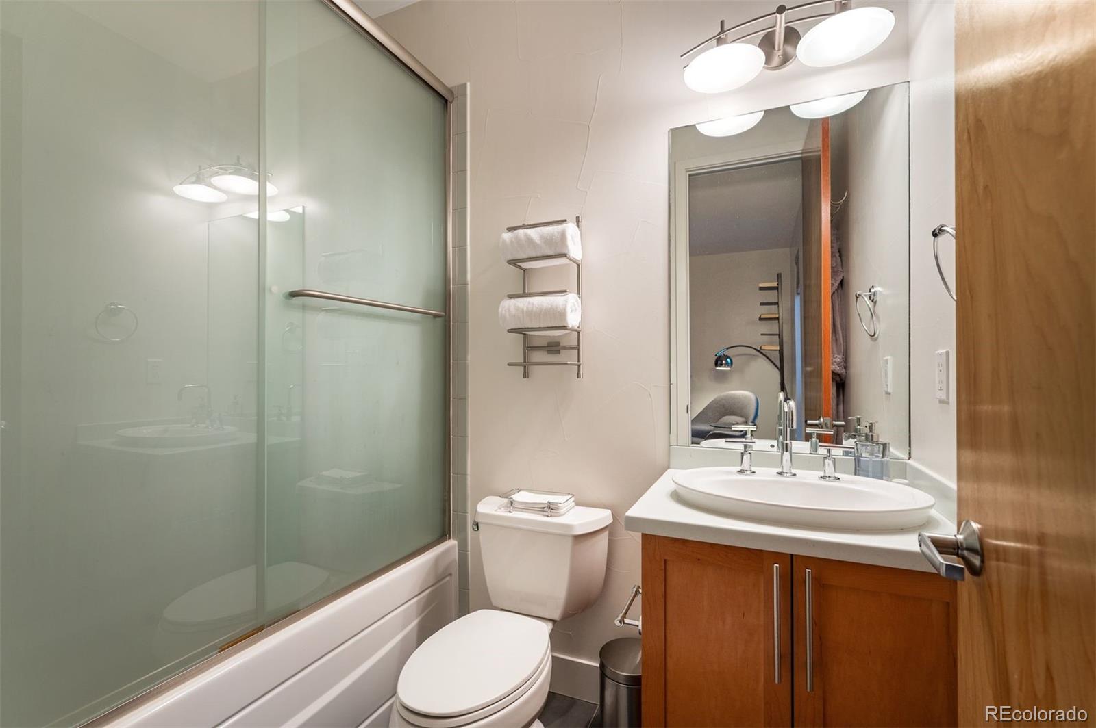 MLS Image #39 for 8071 e 29th avenue,denver, Colorado