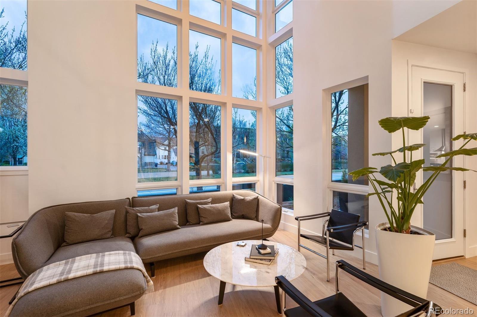 MLS Image #8 for 8071 e 29th avenue,denver, Colorado