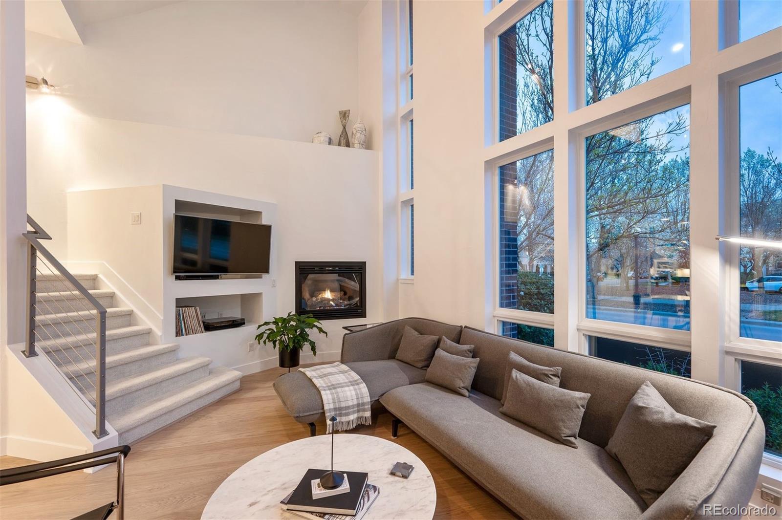 MLS Image #9 for 8071 e 29th avenue,denver, Colorado