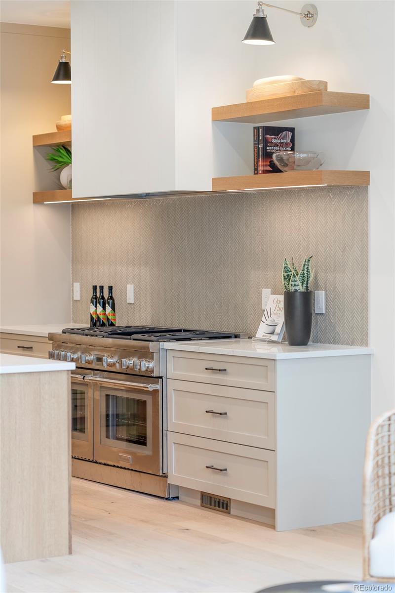 MLS Image #13 for 716 s race street,denver, Colorado