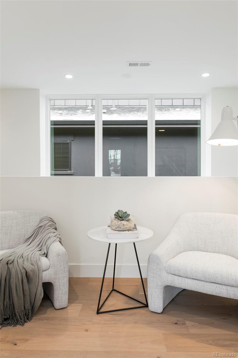 MLS Image #23 for 716 s race street,denver, Colorado