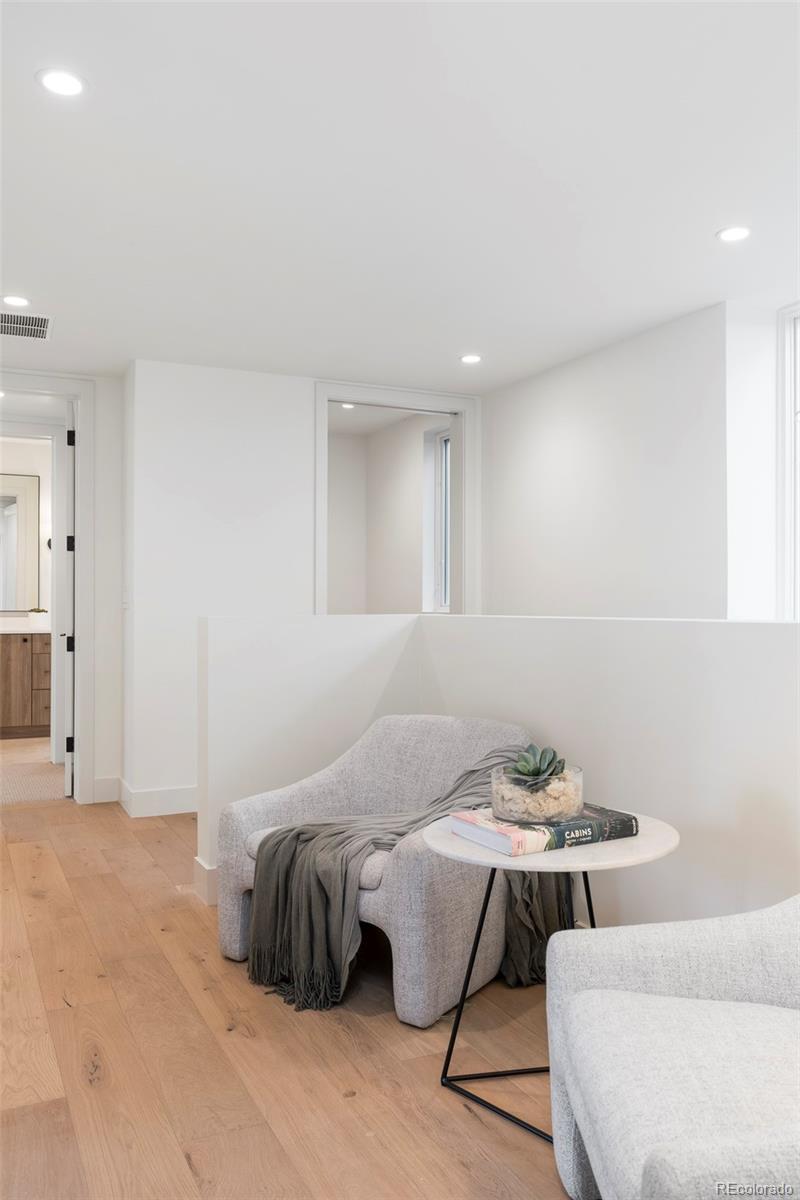 MLS Image #24 for 716 s race street,denver, Colorado