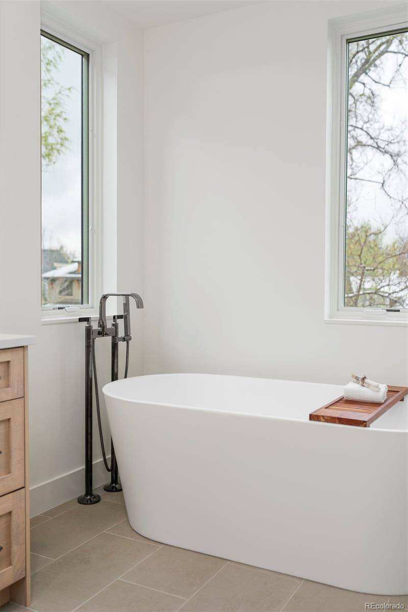 MLS Image #31 for 716 s race street,denver, Colorado