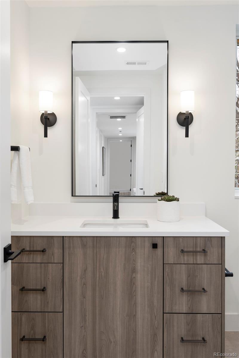 MLS Image #36 for 716 s race street,denver, Colorado