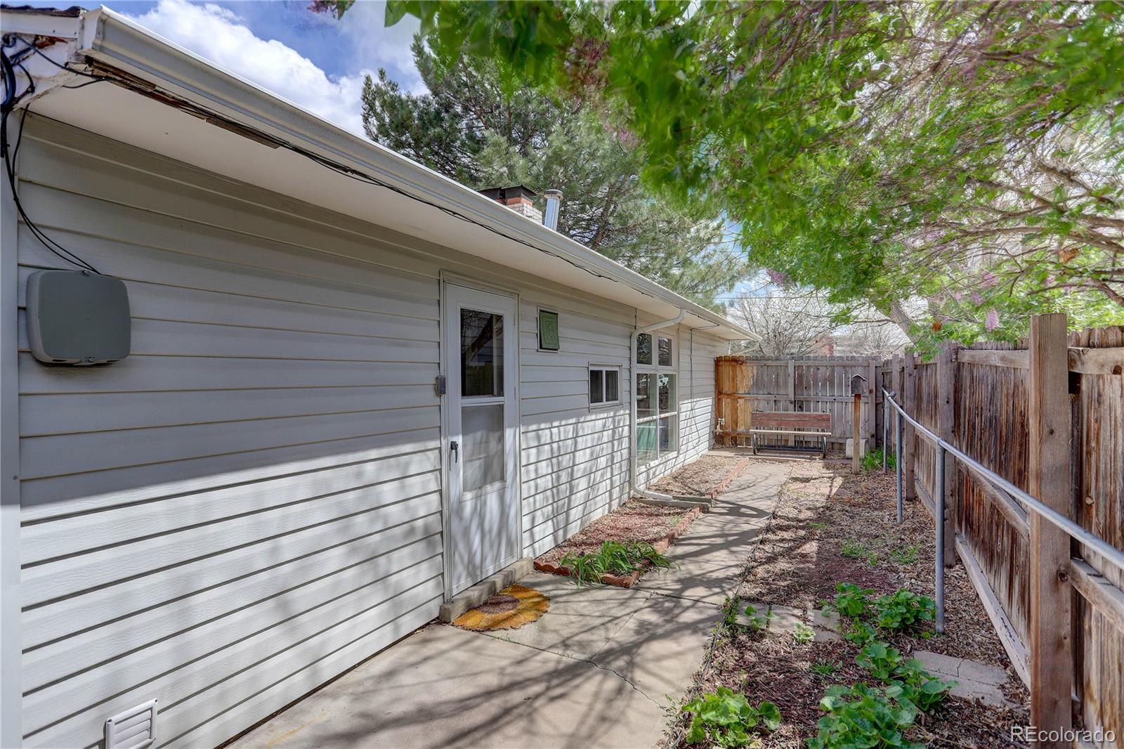 MLS Image #19 for 4521 e jewell avenue,denver, Colorado
