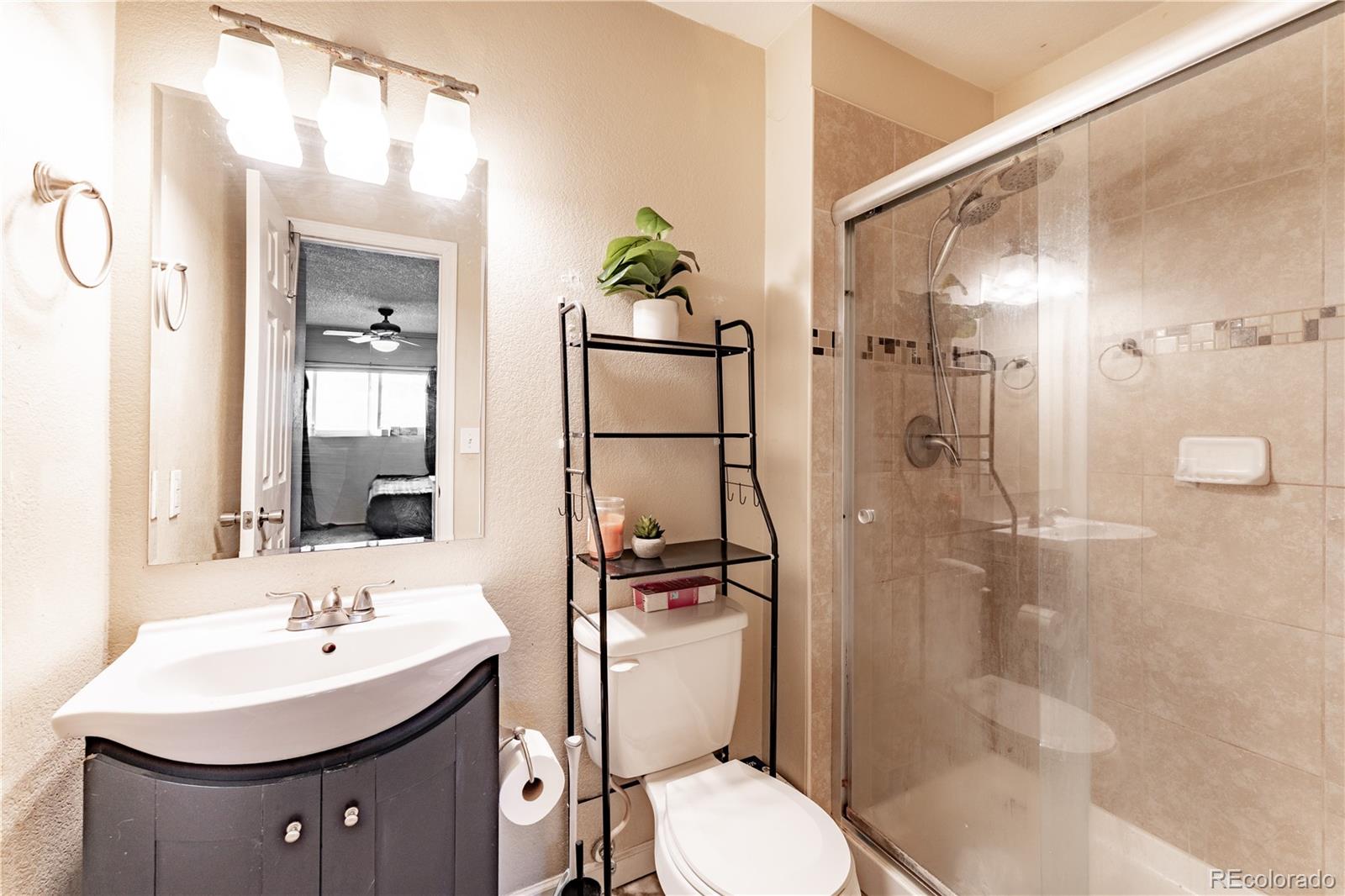 MLS Image #5 for 538  blossom field road,fountain, Colorado