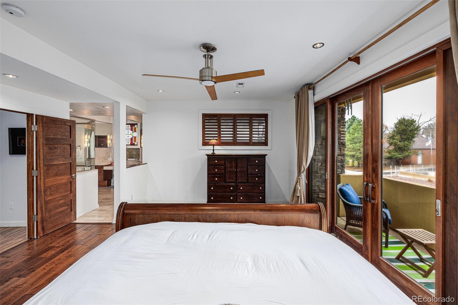MLS Image #20 for 776  ivanhoe street,denver, Colorado
