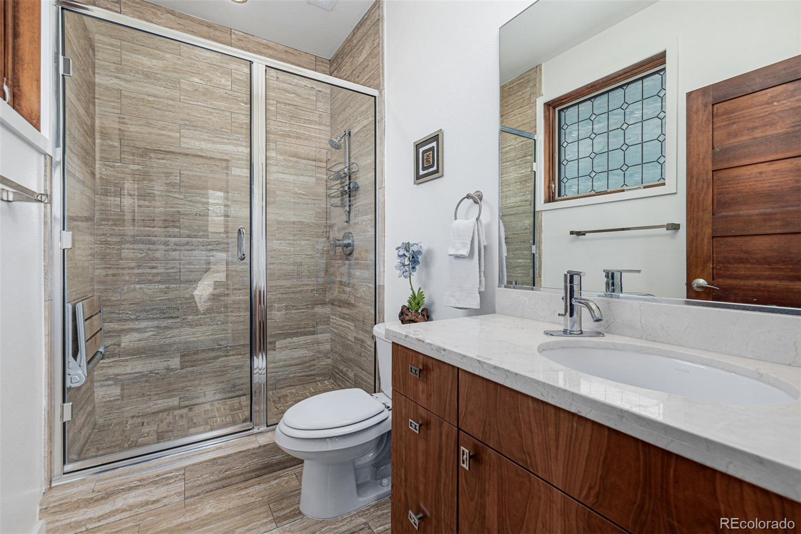 MLS Image #28 for 776  ivanhoe street,denver, Colorado