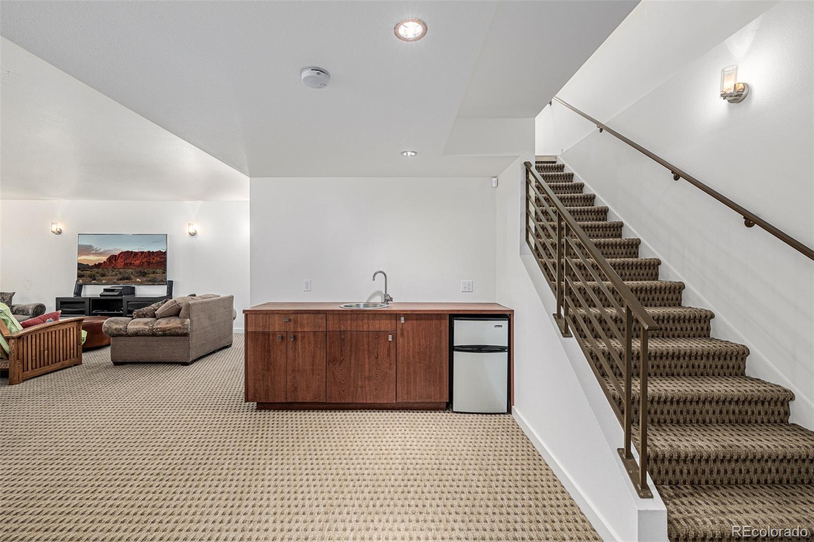 MLS Image #37 for 776  ivanhoe street,denver, Colorado