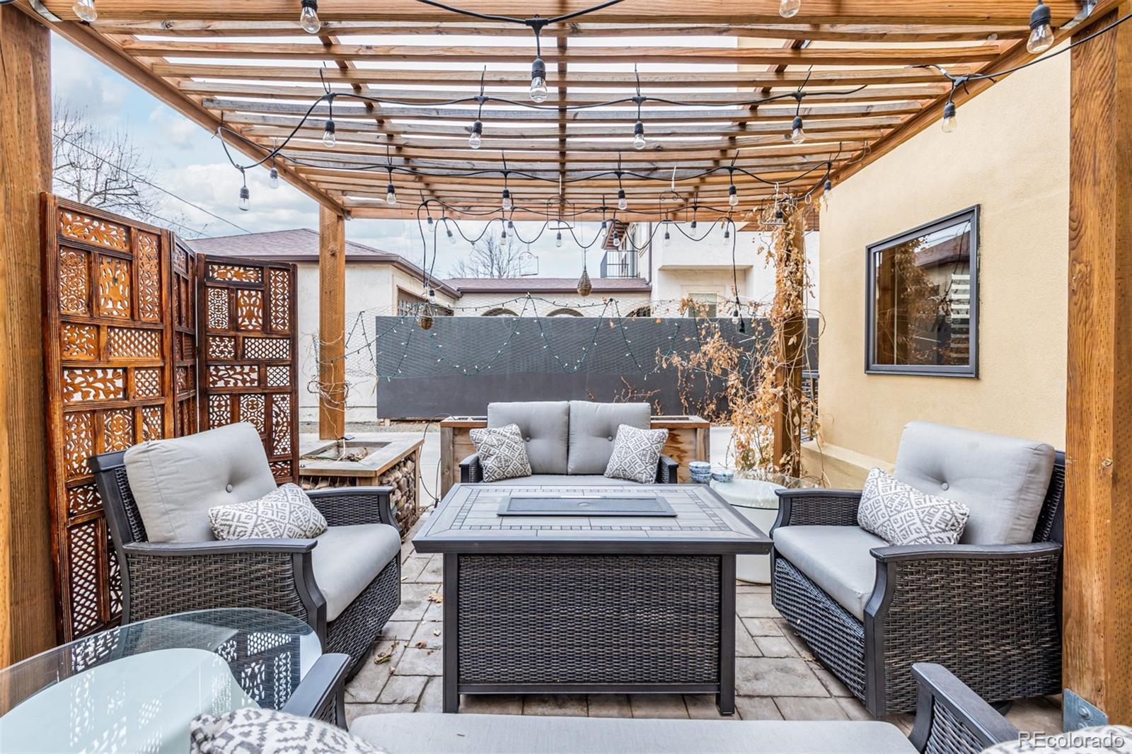 MLS Image #42 for 776  ivanhoe street,denver, Colorado