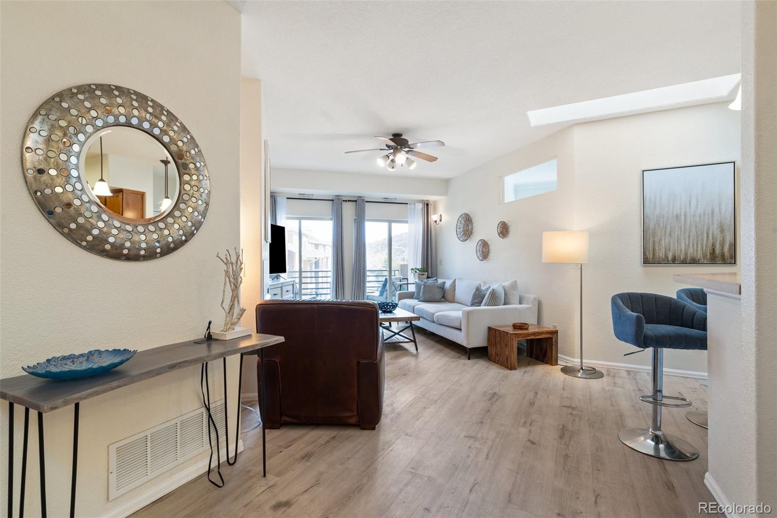 MLS Image #2 for 1816  montura view,colorado springs, Colorado