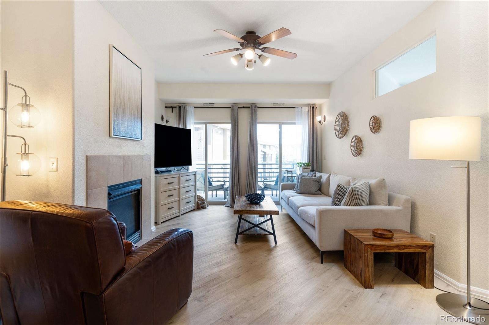 MLS Image #4 for 1816  montura view,colorado springs, Colorado