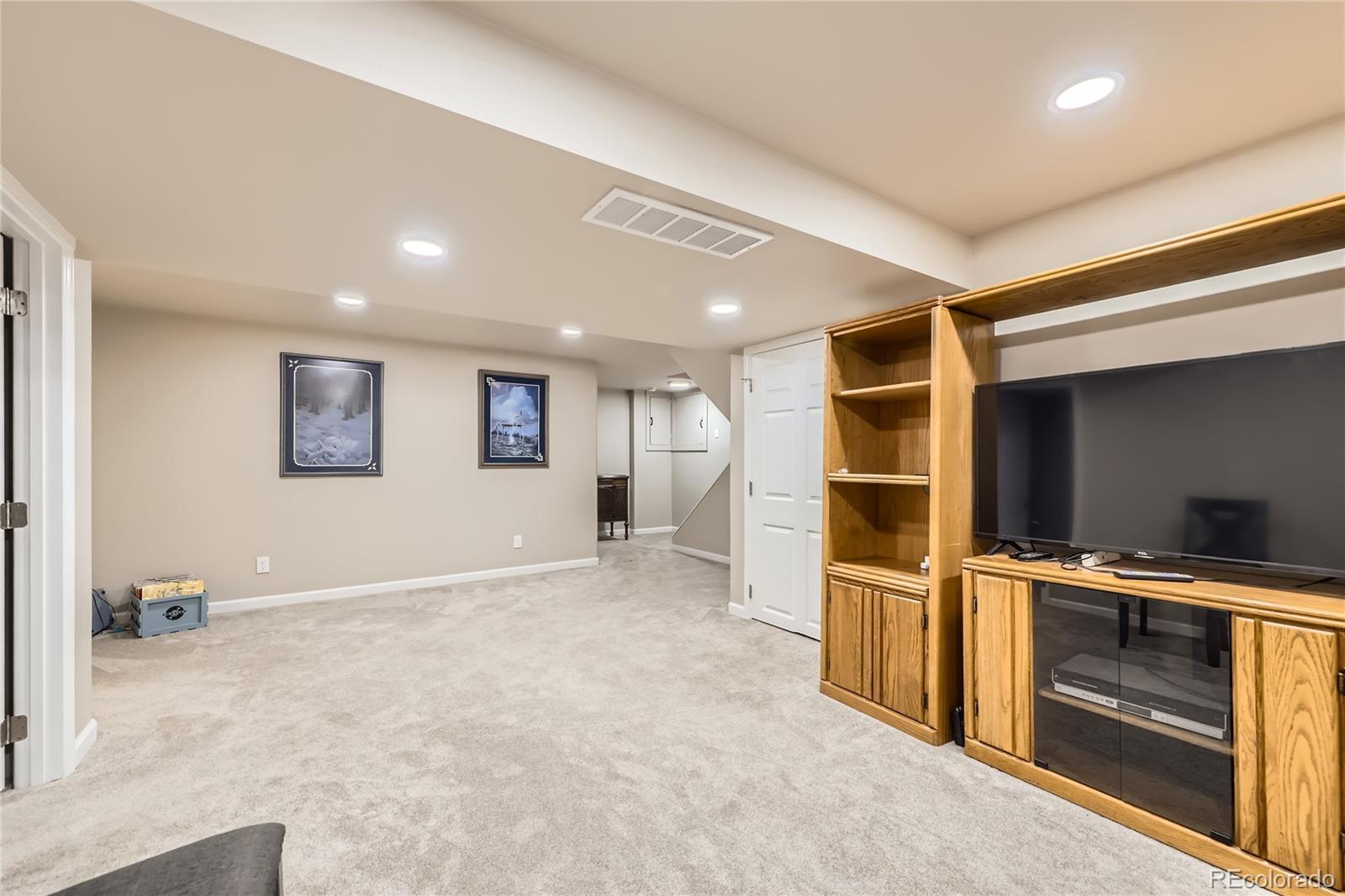 MLS Image #18 for 2529 w 108th avenue,denver, Colorado