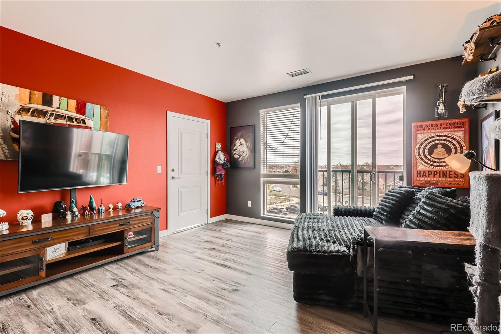 MLS Image #16 for 8475 e 36th avenue,denver, Colorado