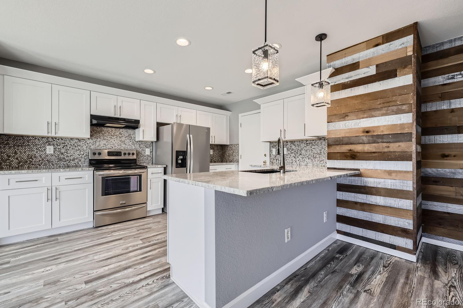 MLS Image #11 for 9605  elk mountain circle,littleton, Colorado