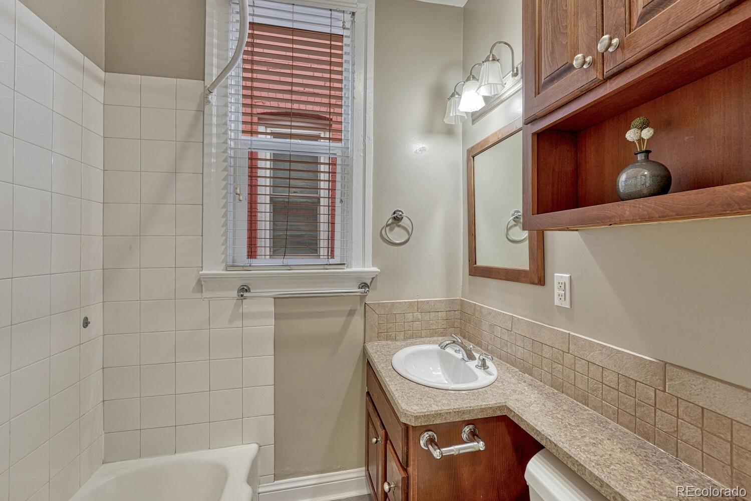 MLS Image #15 for 2726 w 33rd avenue,denver, Colorado